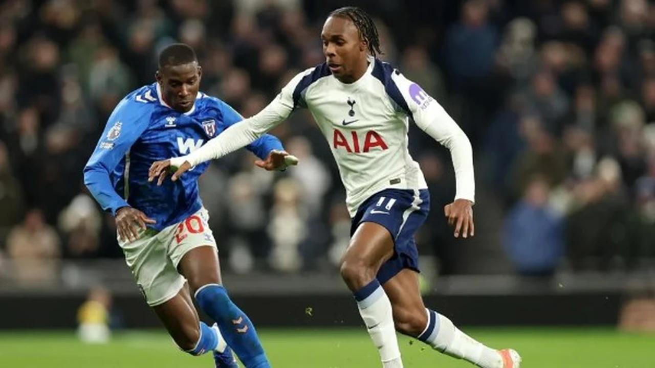 هجوم ناري.. تشكيلة توتنهام لمواجهة ساندرلاند في الدوري الإنجليزي